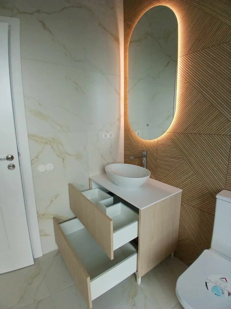 Vannas istabas atvilktnes